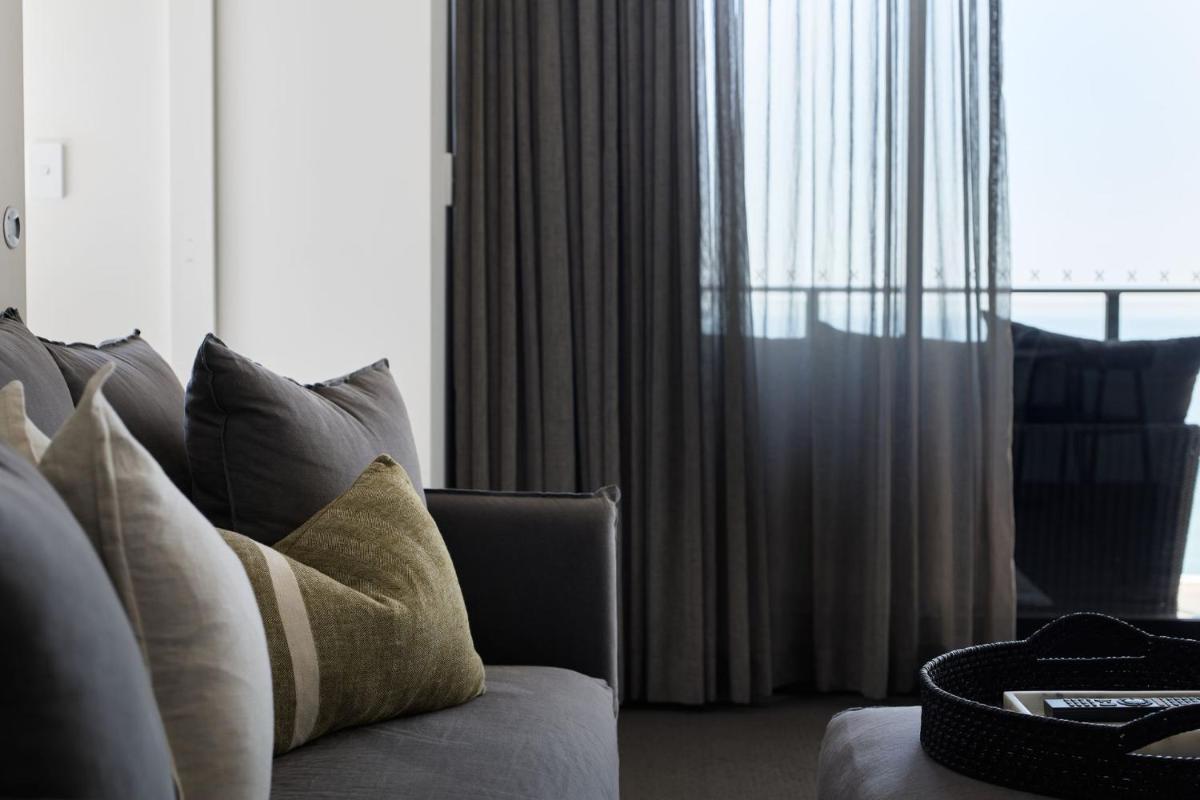 The Aire - Housity