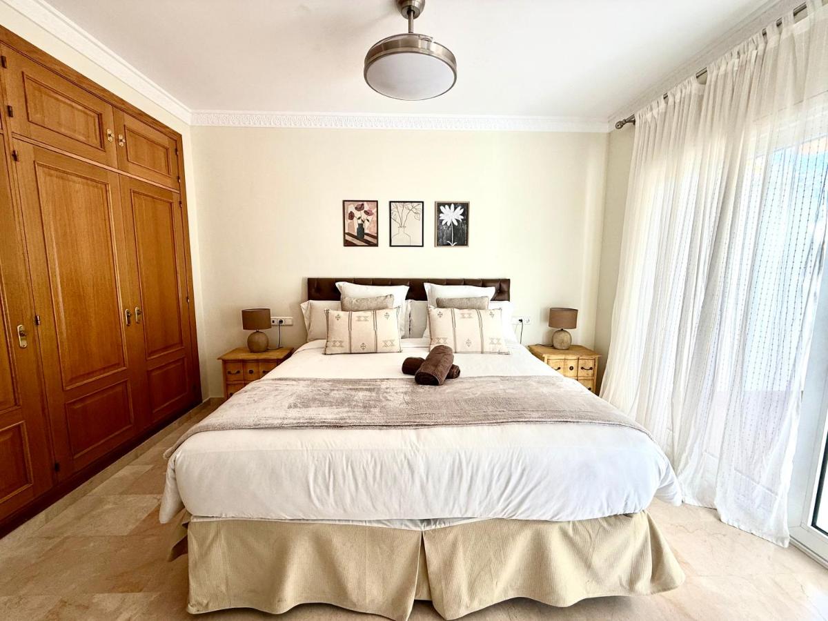 Golden Mile Duplex Marbella - Hizvo