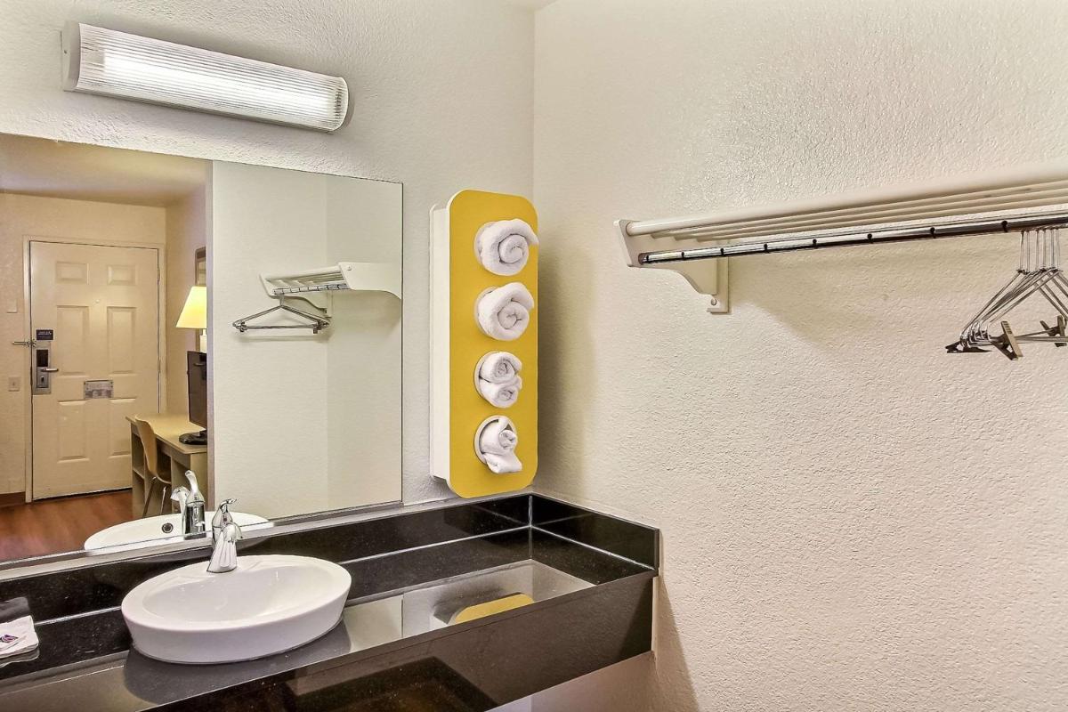 Motel 6-Fremont, CA - North - Housity