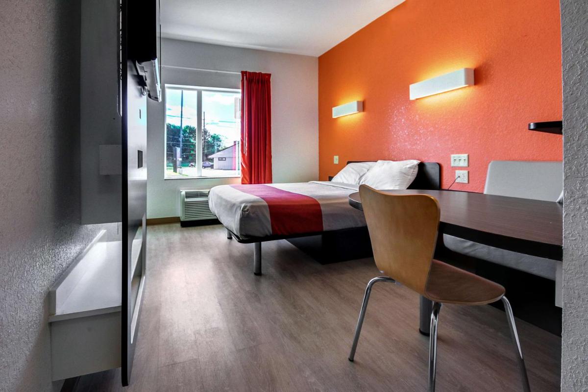Motel 6-Allentown, PA - Housity