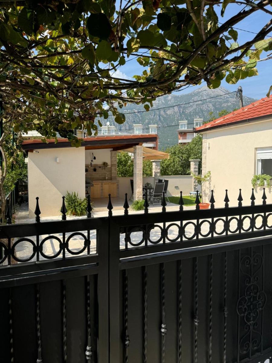 Casa Verde Family Home, Zelenika - Housity