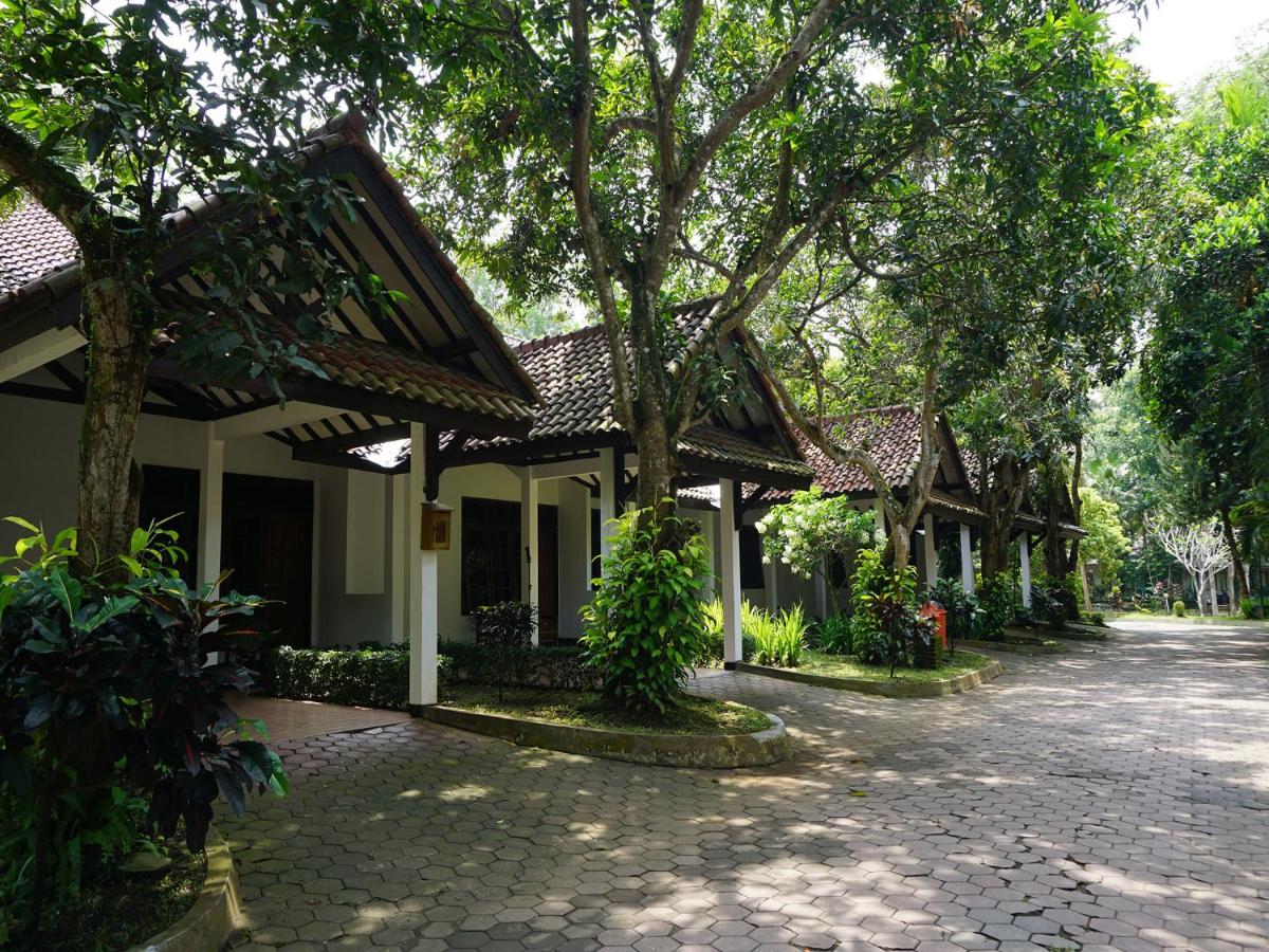 Candisari Hotel - Housity