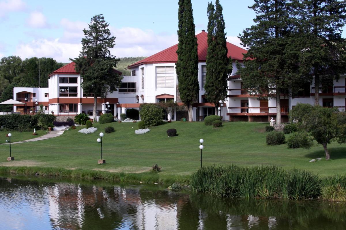Gran Hotel del Lago - Housity