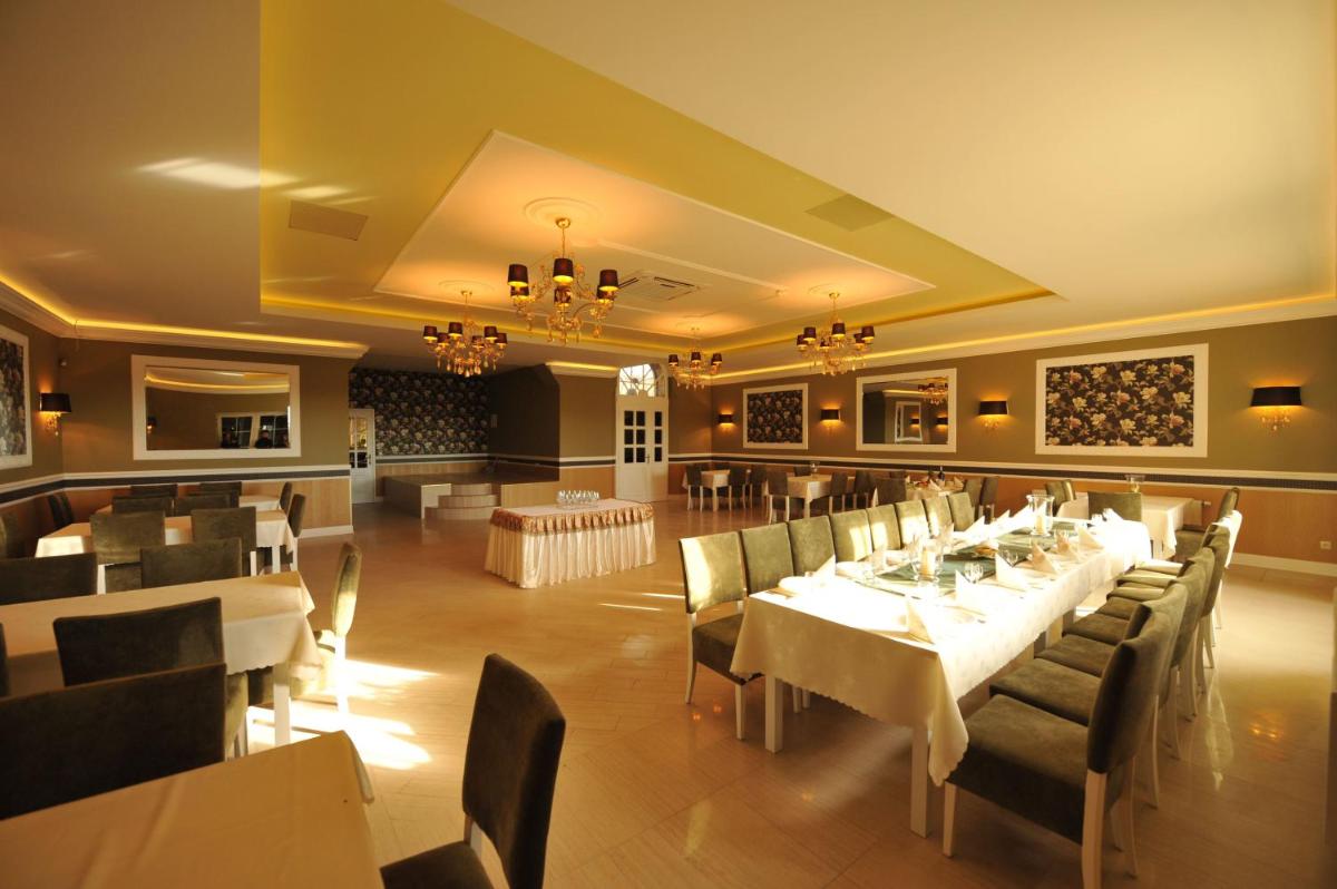 Hotel Pod Złotą Koroną - Housity