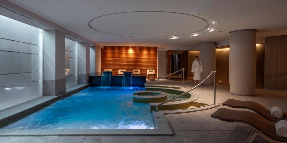 Hilton Turin Centre - Housity