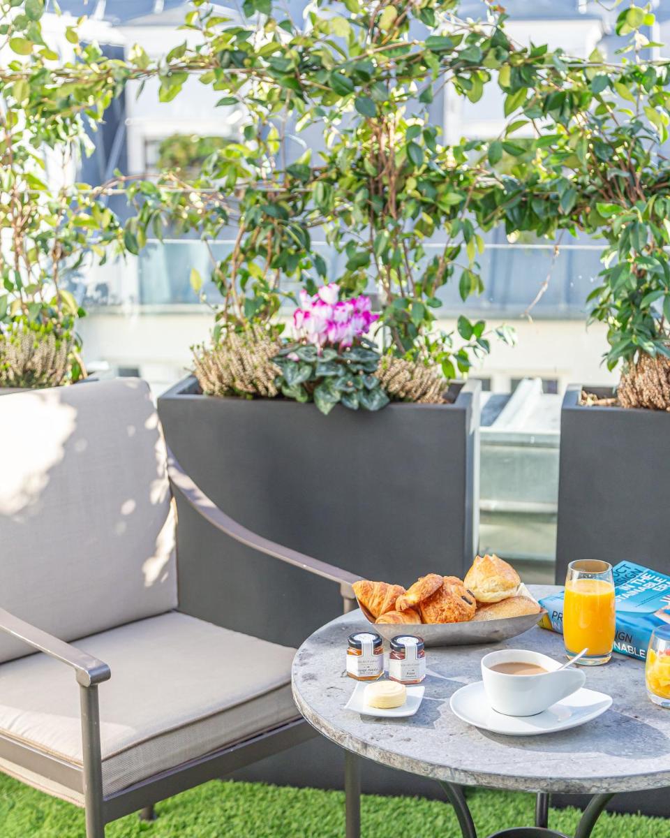 Nourriture dans l'hôtel ou à proximité