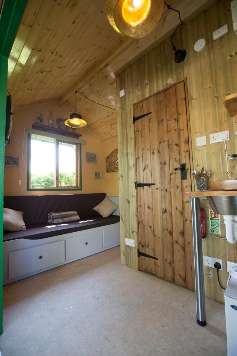 Adventurer's Village Milton Keynes - Housity