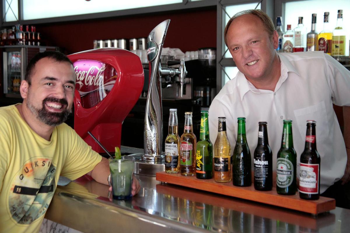Bebidas en Hotel Reymar Playa