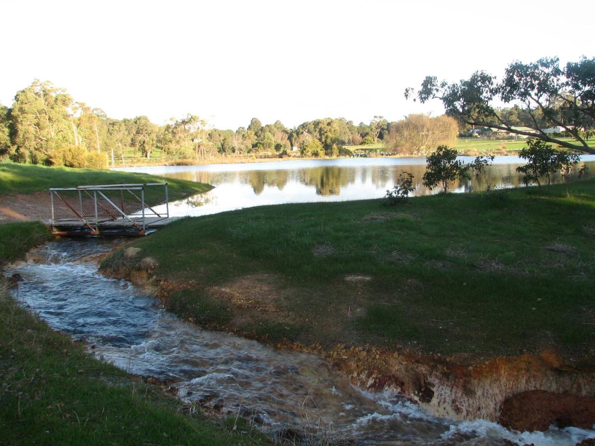 Lakeview Lodge - Housity