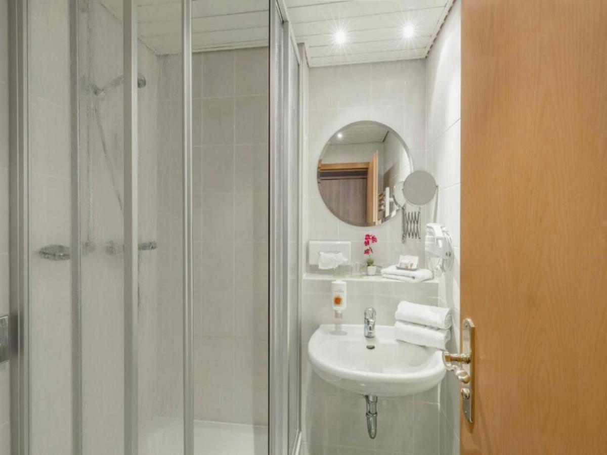 Ein Badezimmer in der Unterkunft Kaiserhof Feldberg by Belvilla Resorts
