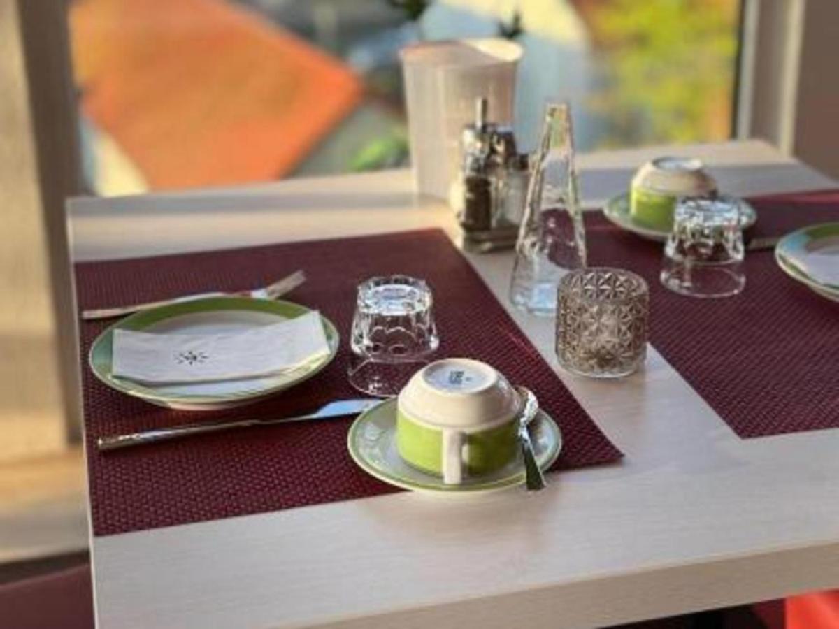 Essen im Hotel oder in der Nähe