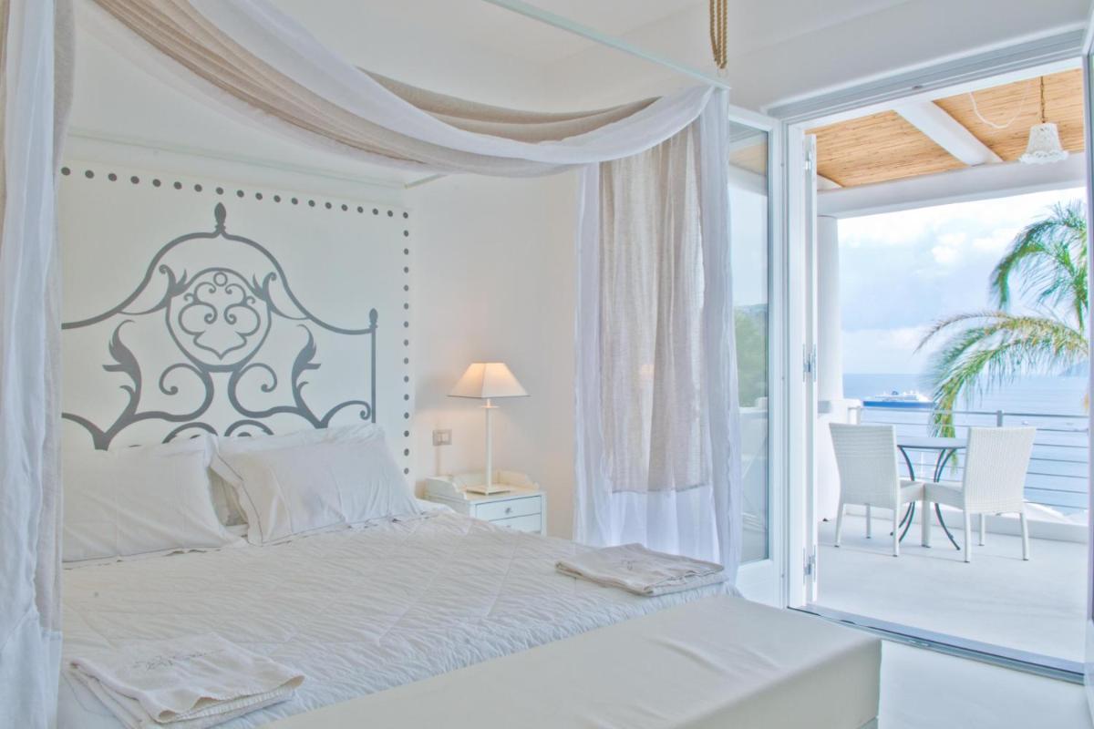 Hotel Villa Enrica - Aeolian Charme - Hizvo