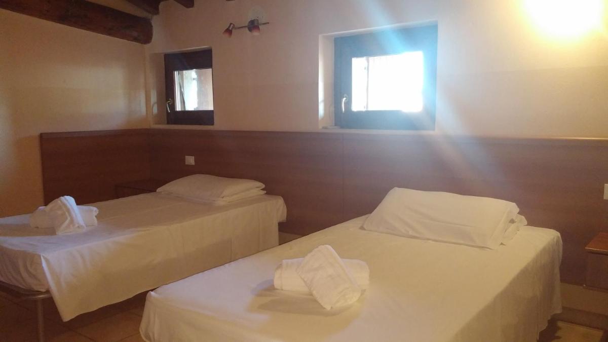 Albergo Dell\'angelo - Housity