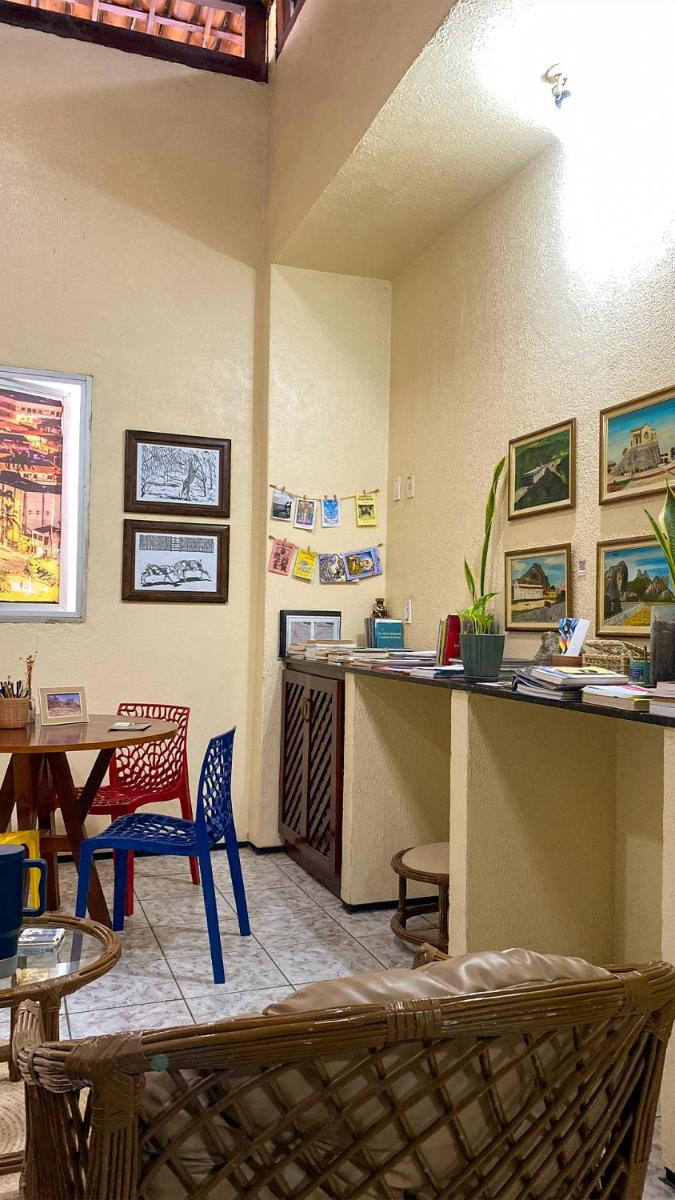 Hotel Monólitos - Housity