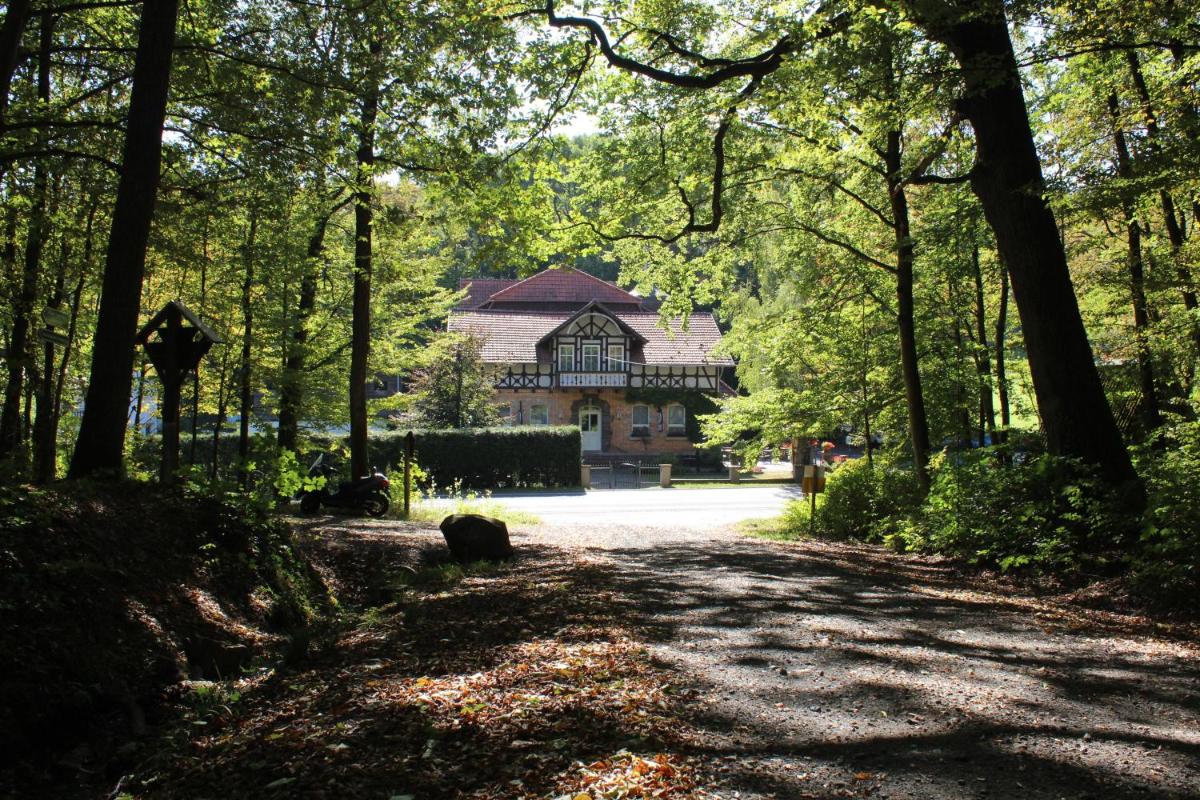 Hotel Waldhaus - Housity