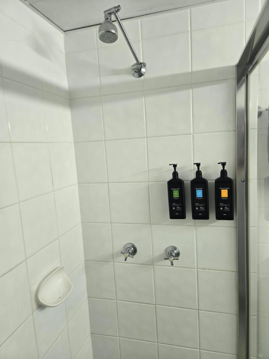 Charbonnier Motor Inn - Housity