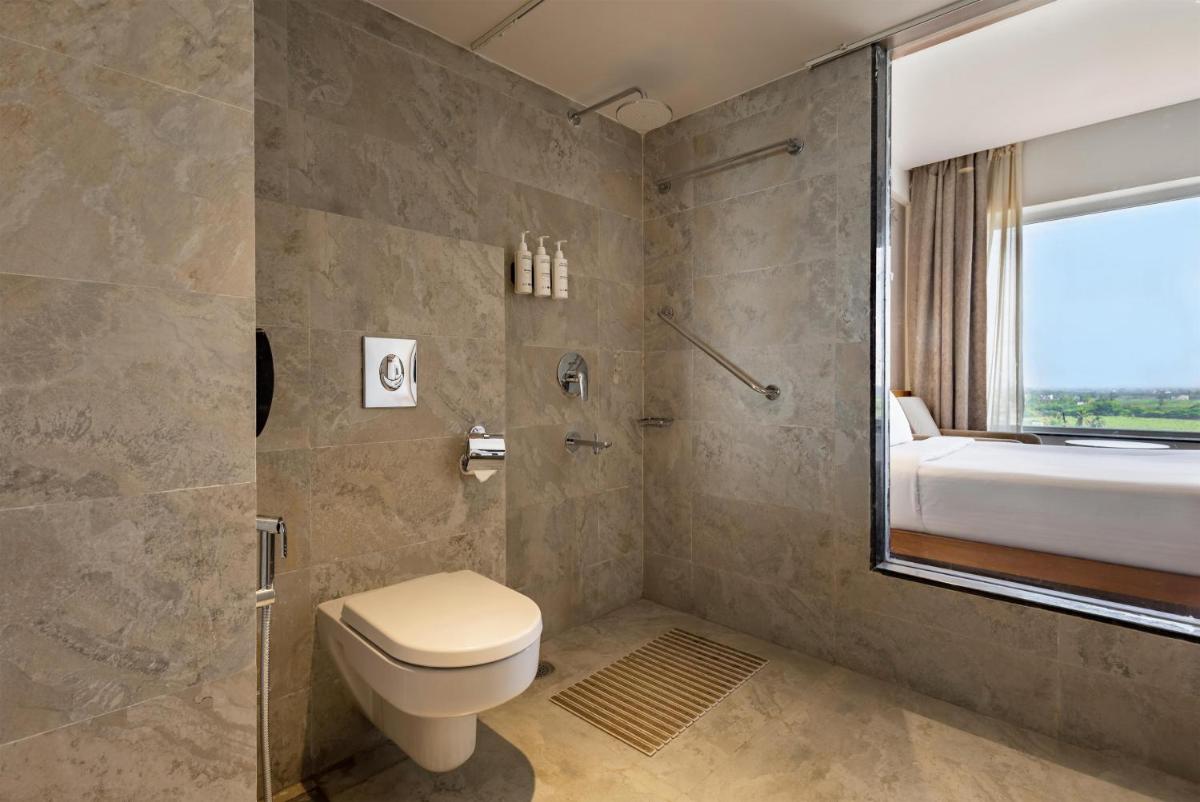 Temple Tree Hotel Shirdi - Housity