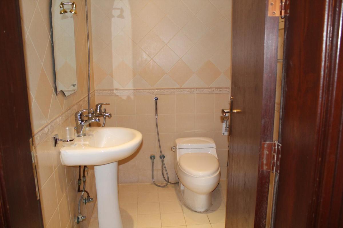 Makarim Najd 4 - Housity