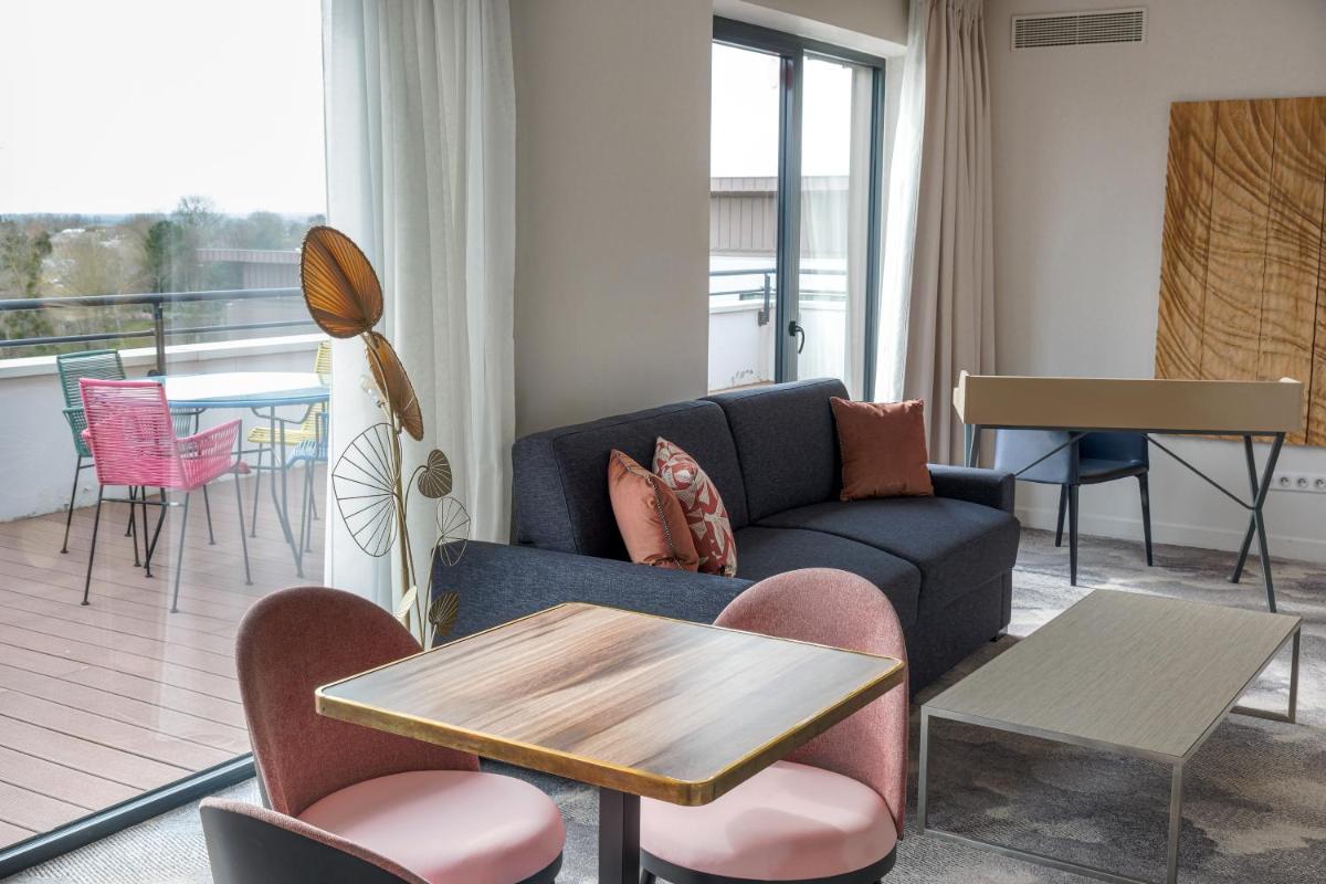 Coin salon dans l'établissement Thalazur Cabourg - Hôtel & Spa
