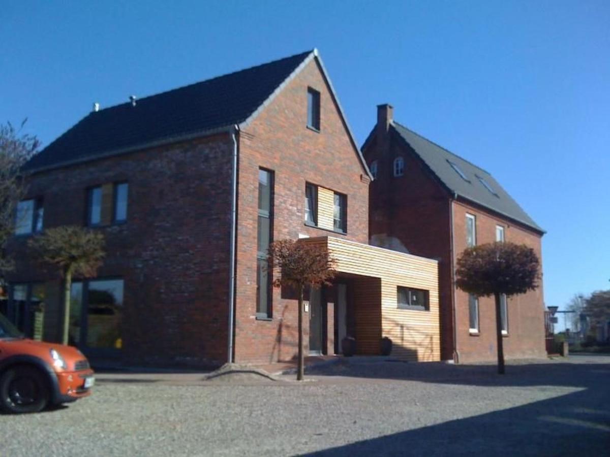 Apartment Apartment im Hotel Insel Pension in Niebüll by Interhome - Housity