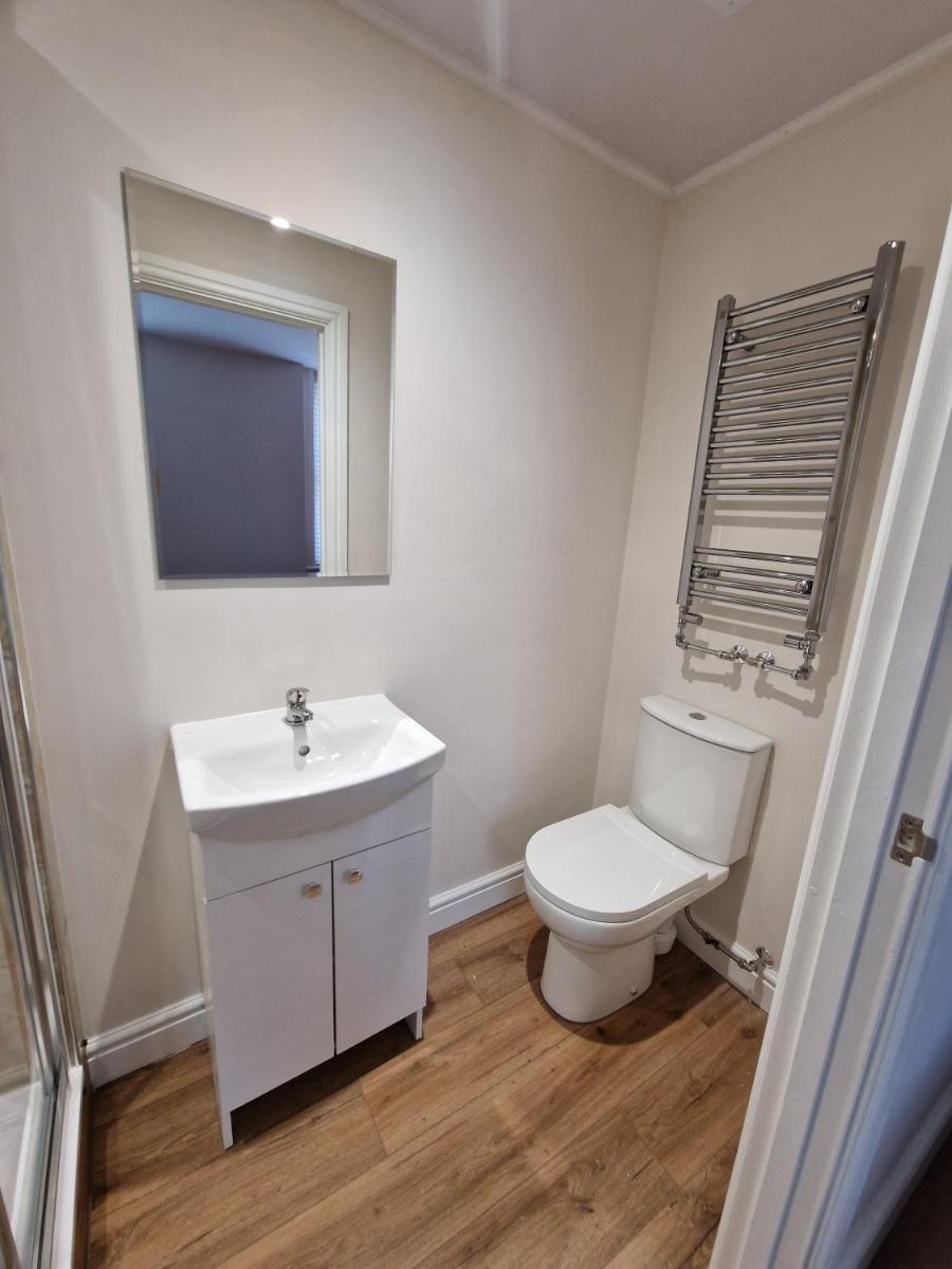 Relax Inn - Thorpe Lodge Hotel - Housity