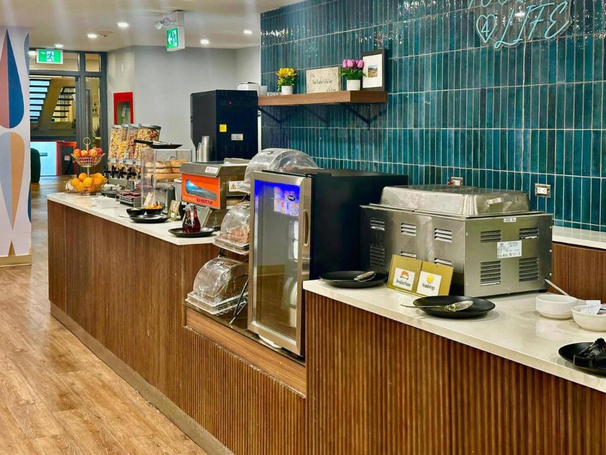 Superior Shores Hotel, BW Signature Collection by Best Western - Housity