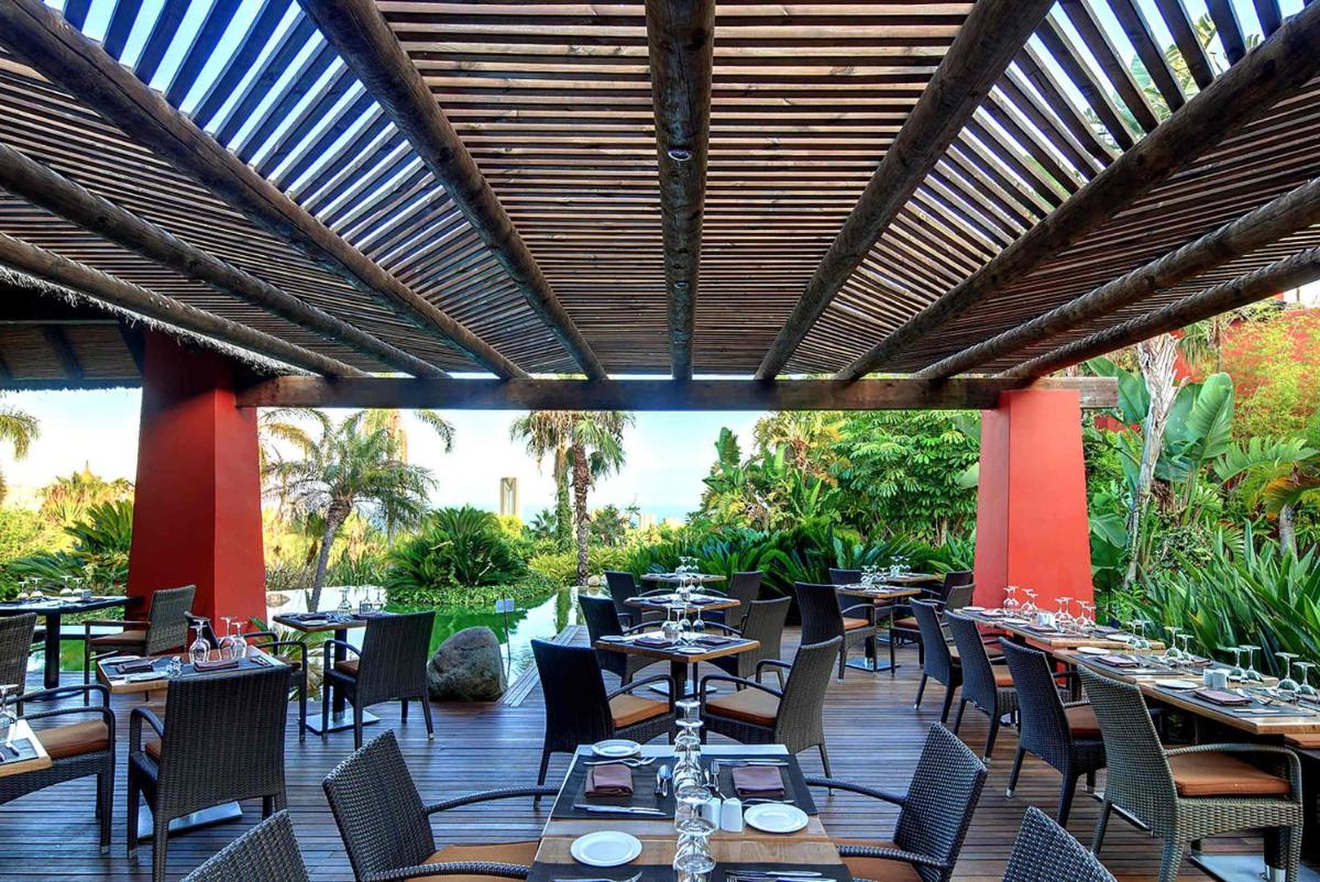 Jardín al aire libre en Asia Gardens Hotel & Thai Spa, a Royal Hideaway Hotel