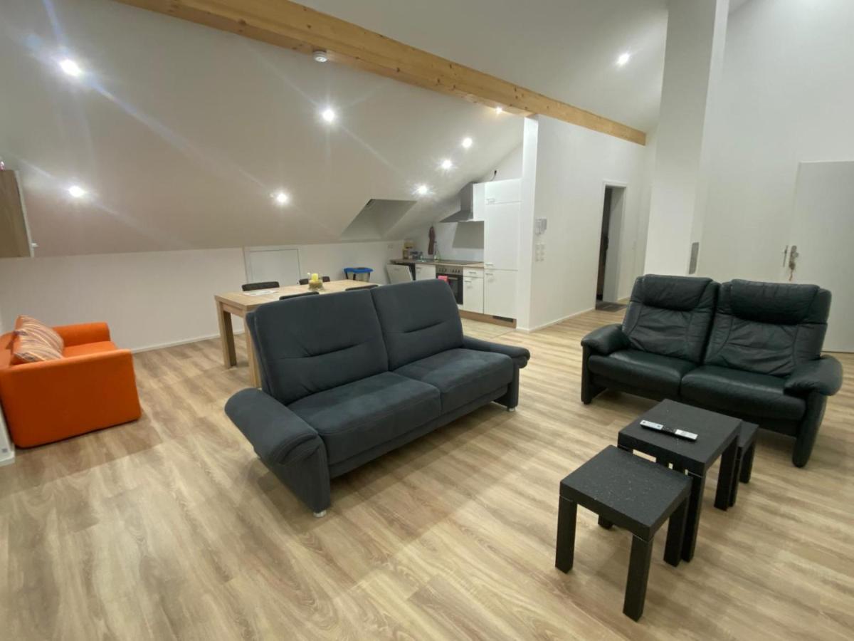 Golden Nest - Housity