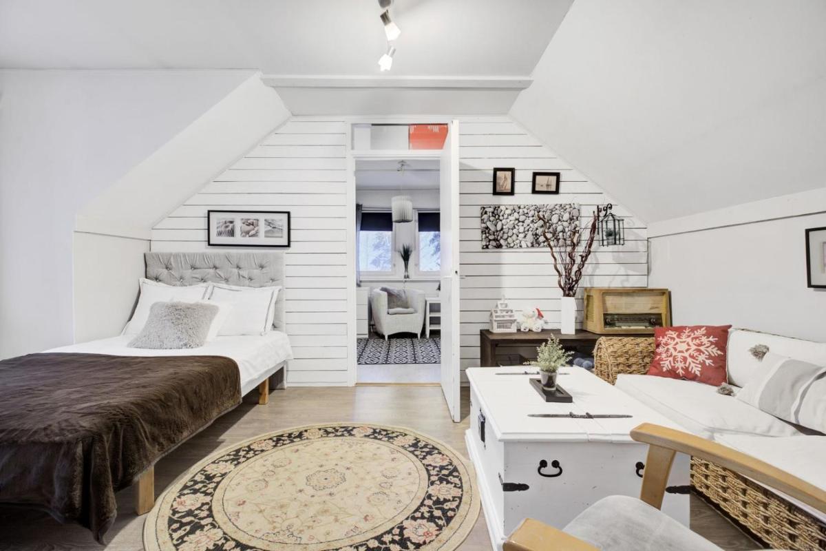 Villa Red House Arctic Circle - Hizvo