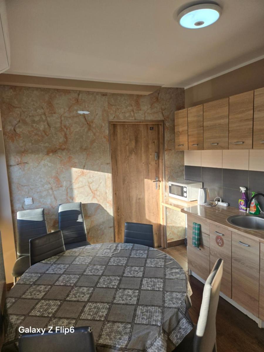 Hostel Kandulski - Housity