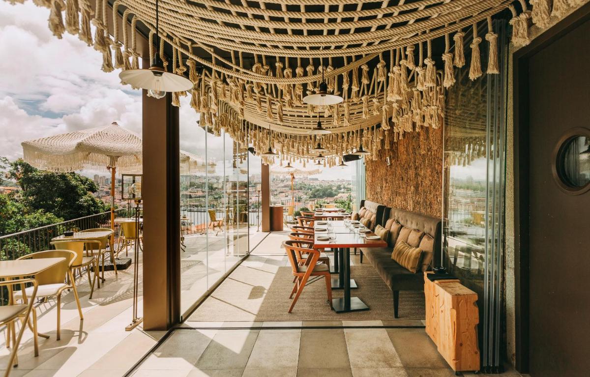 Uma varanda ou terraço em Torel Avantgarde