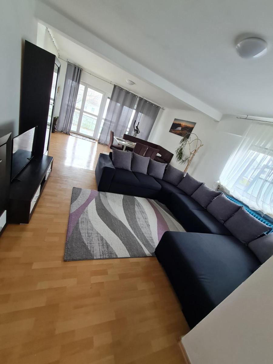 Ferienwohnung Ramstein - Housity