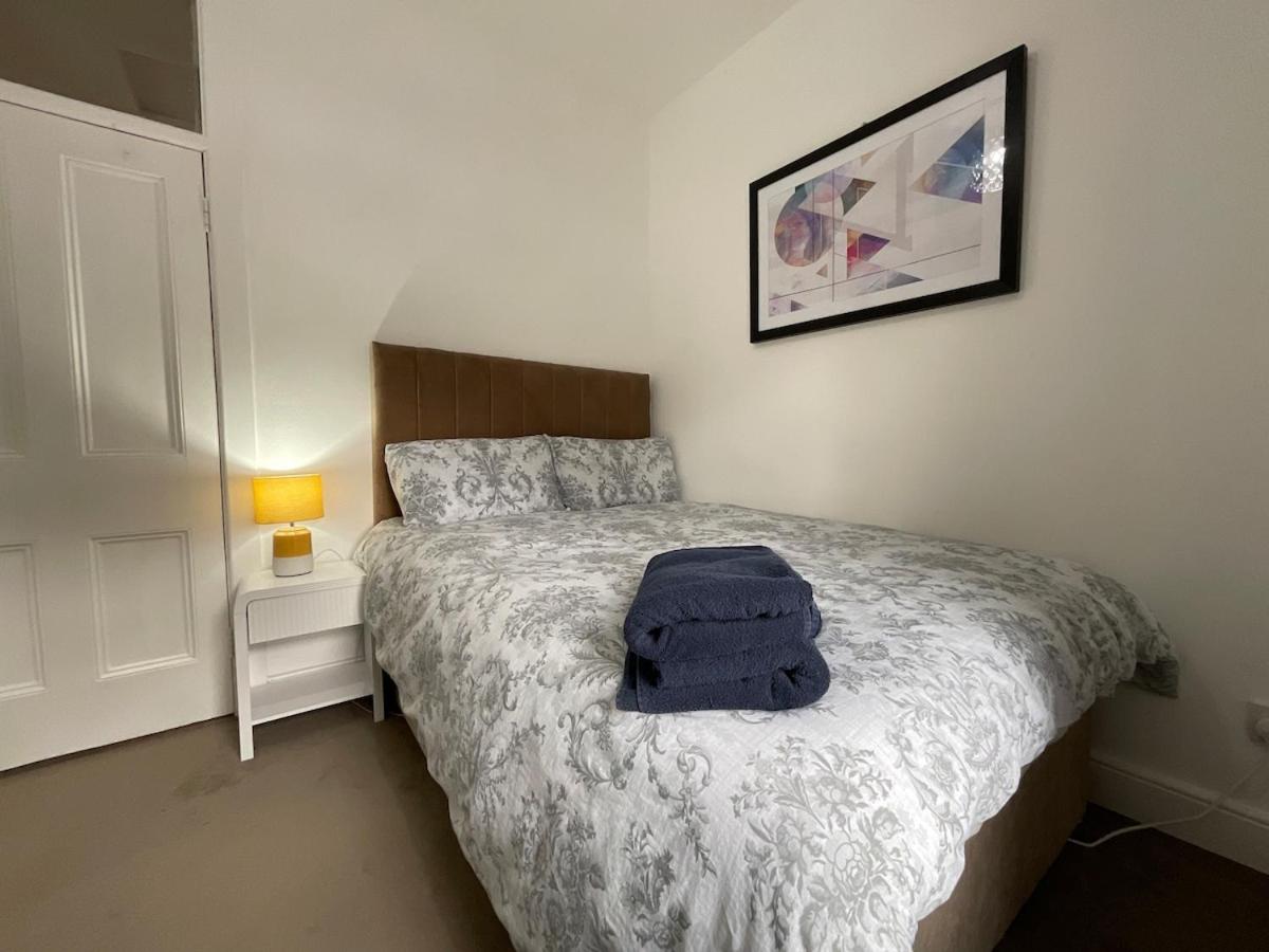 3 Bedroom Apartment in Omagh - Housity