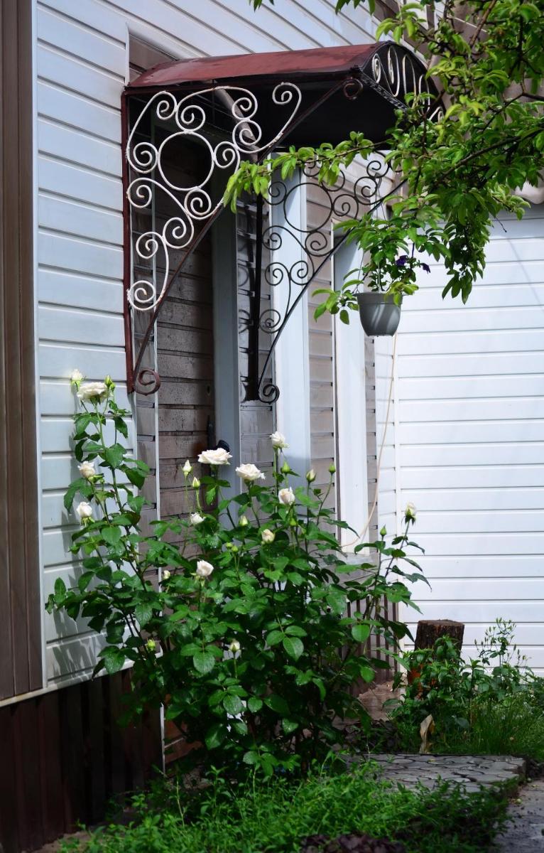 Cottages On Gdantsevskaya Street - Housity