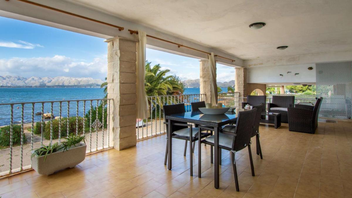 Apartment Voramar Baix in Alcudia - Hizvo