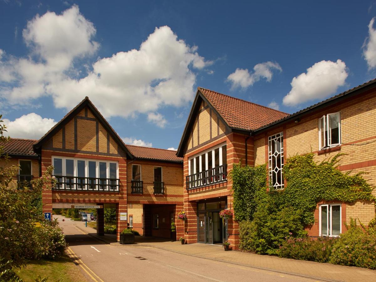 Warwick Conferences - Scarman - Housity