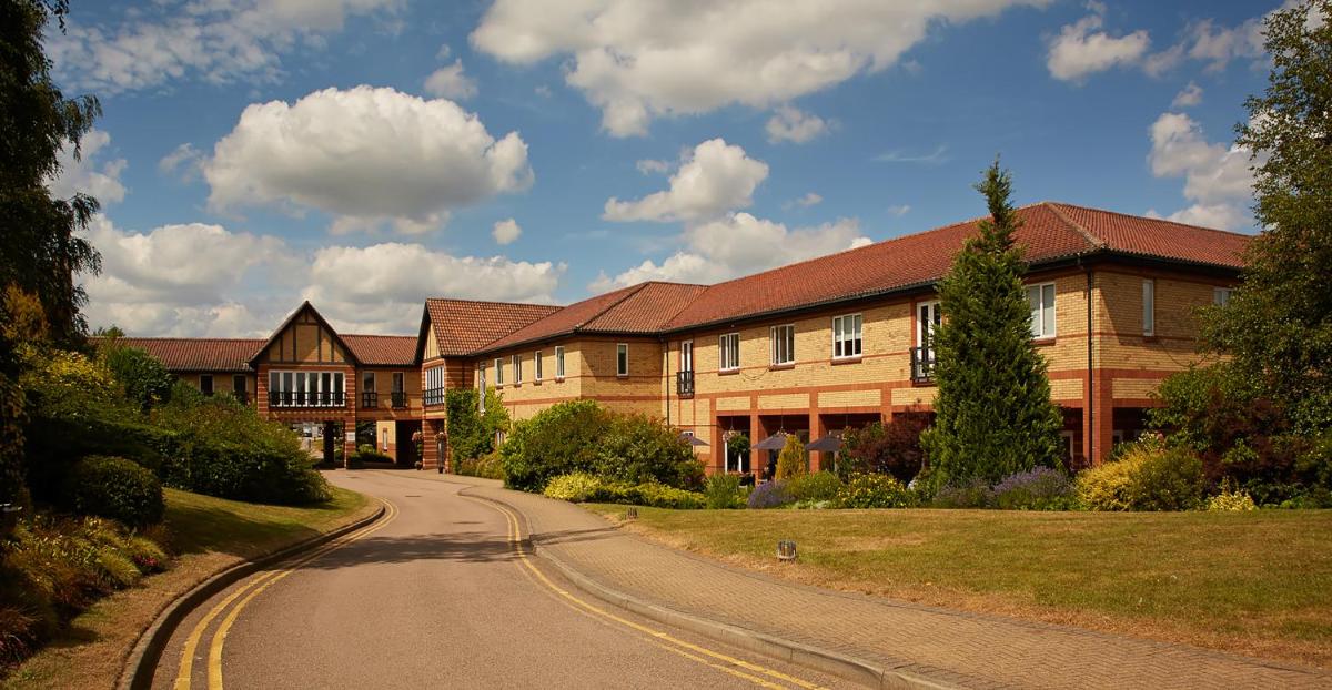 Warwick Conferences - Scarman - Housity