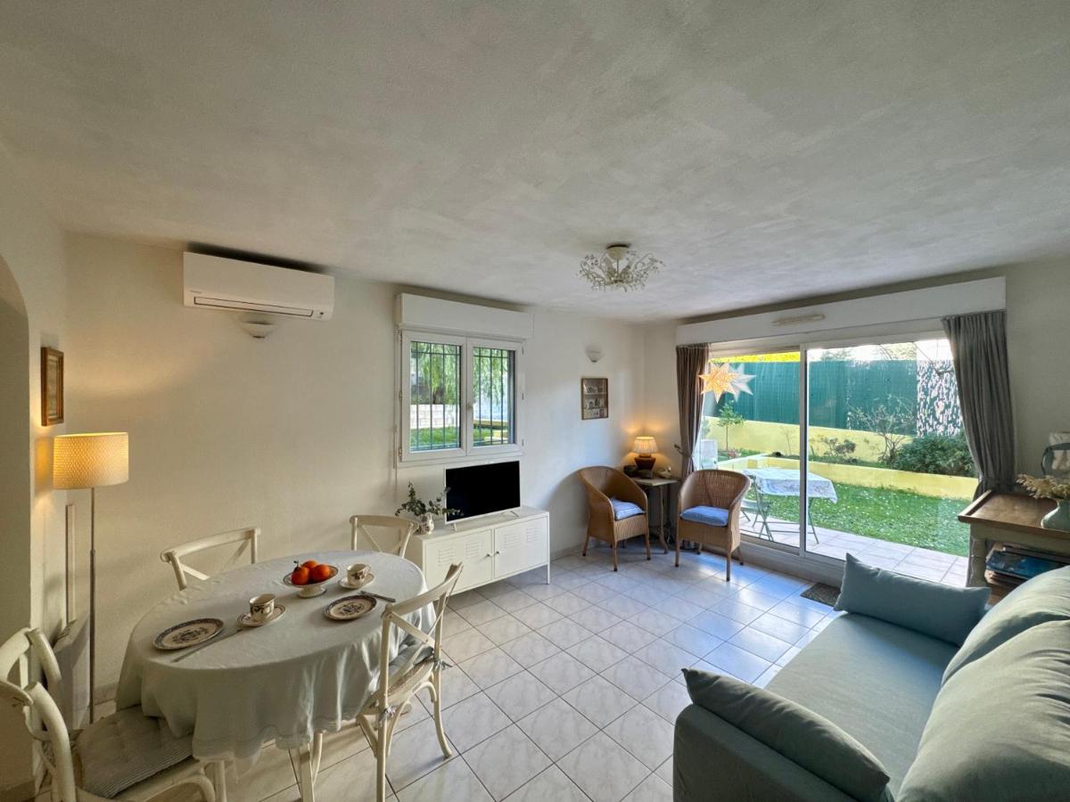 Villa Soraya Nice - Sunny appartment Cote d'Azur with large garden - Hizvo