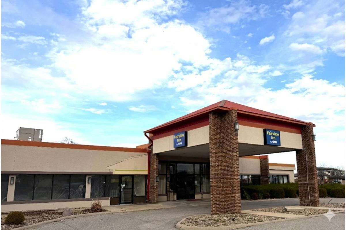 Fairview Inn Hesston Near Wichita - Housity