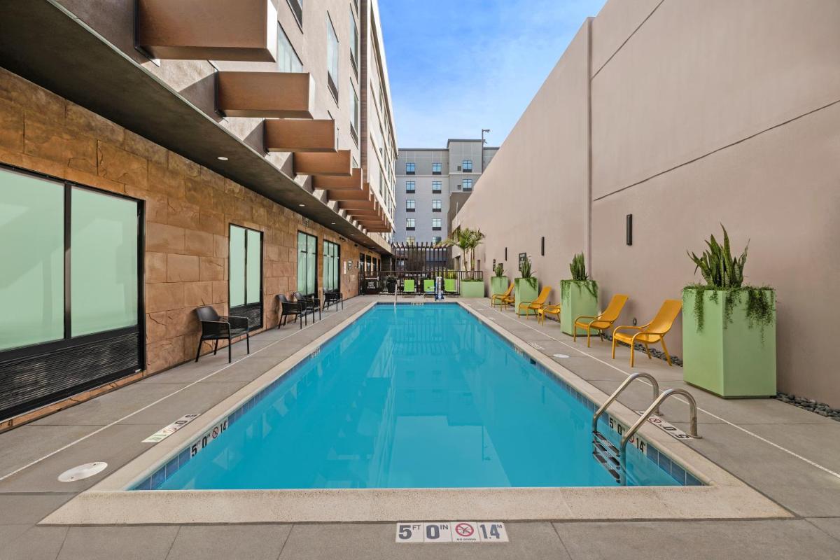Home2 Suites by Hilton Riverside Downtown Convention Center - Housity