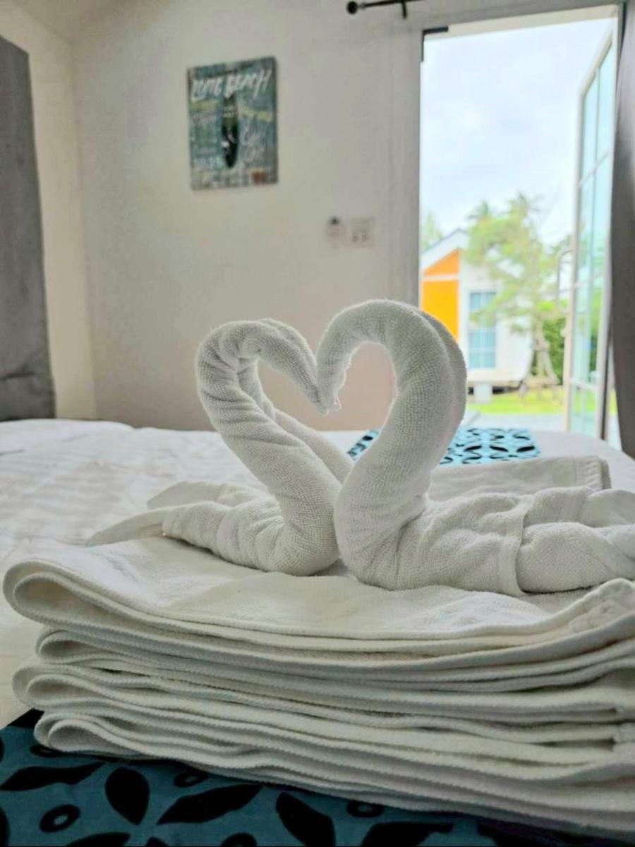 บลูคริสตัลรีสอร์ทแหลมสิงห์ - Housity