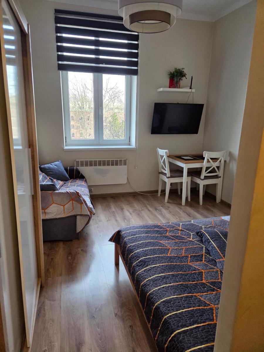 Apartamenty Marco 3 przy Dworcu-Stare Miasto-Super Wi Fi - Housity