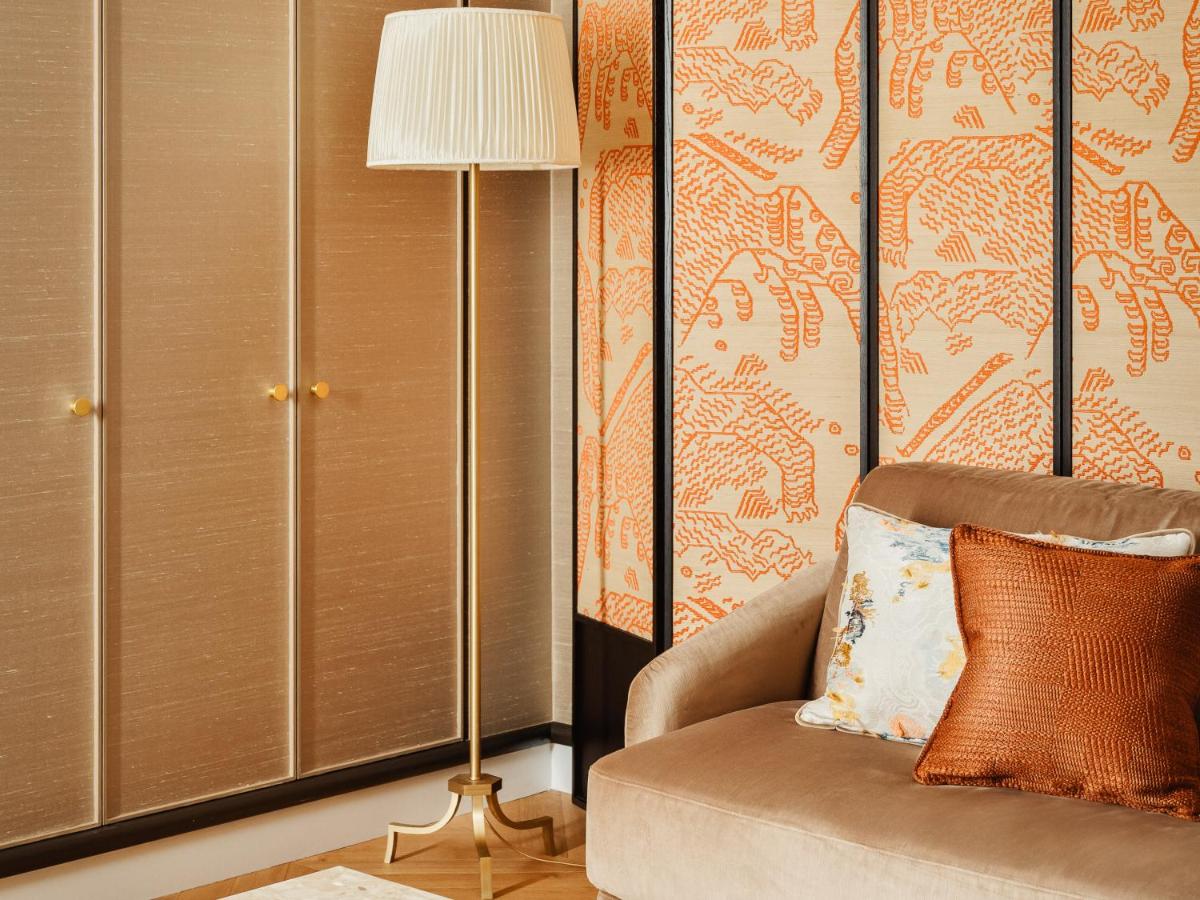 Un ou plusieurs lits dans un hébergement de l'établissement Hôtel De Sers Champs Elysées Paris