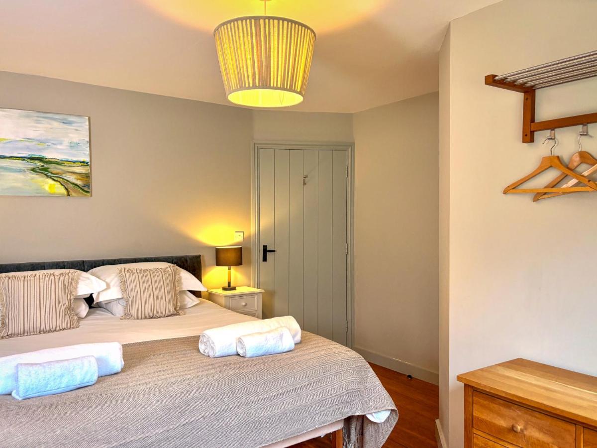 Greenwood Grange - Housity