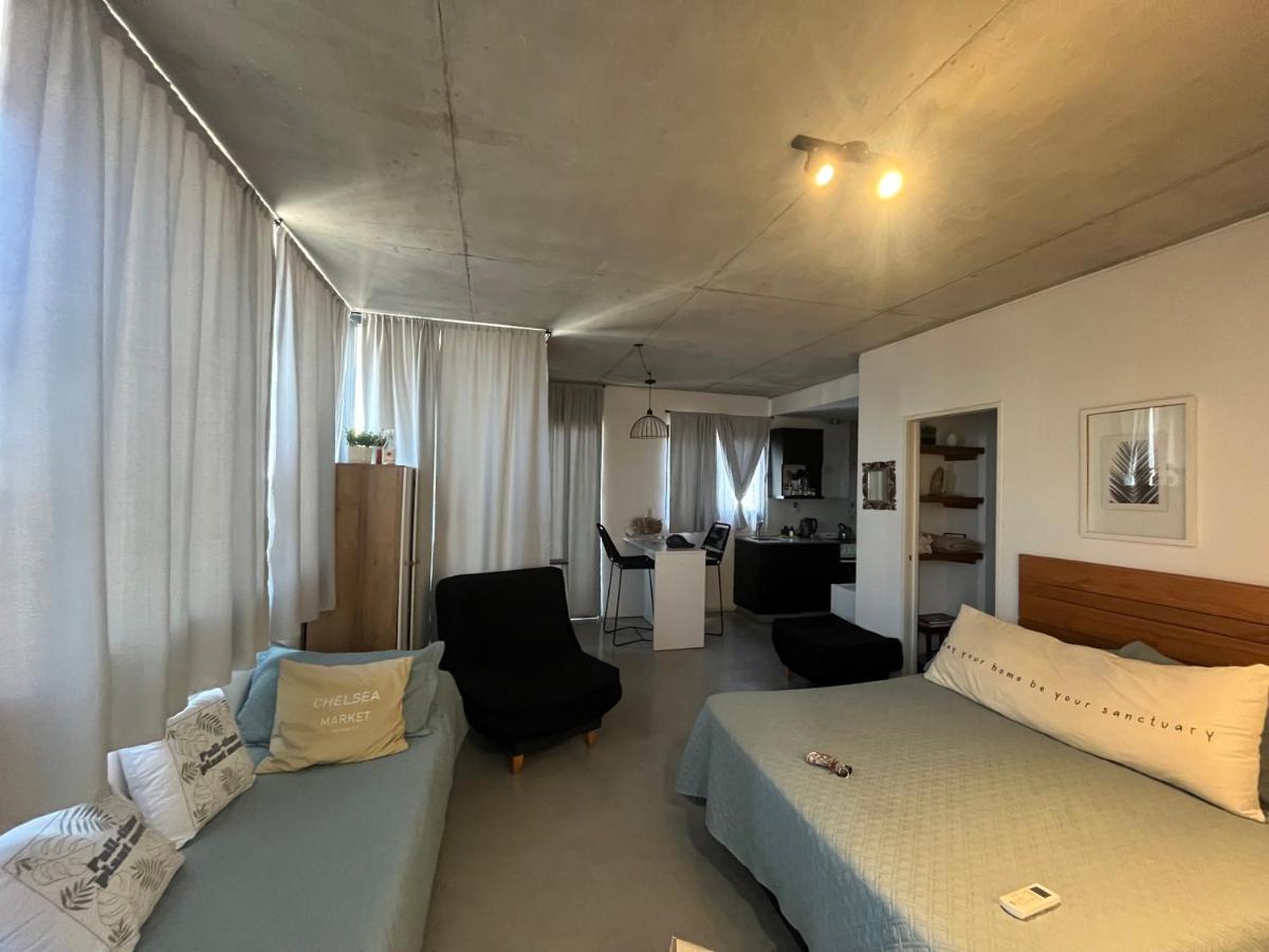 Luminoso Depto 40 metros NUEVO. Excelente Ubicacion Zona Sur. - Housity