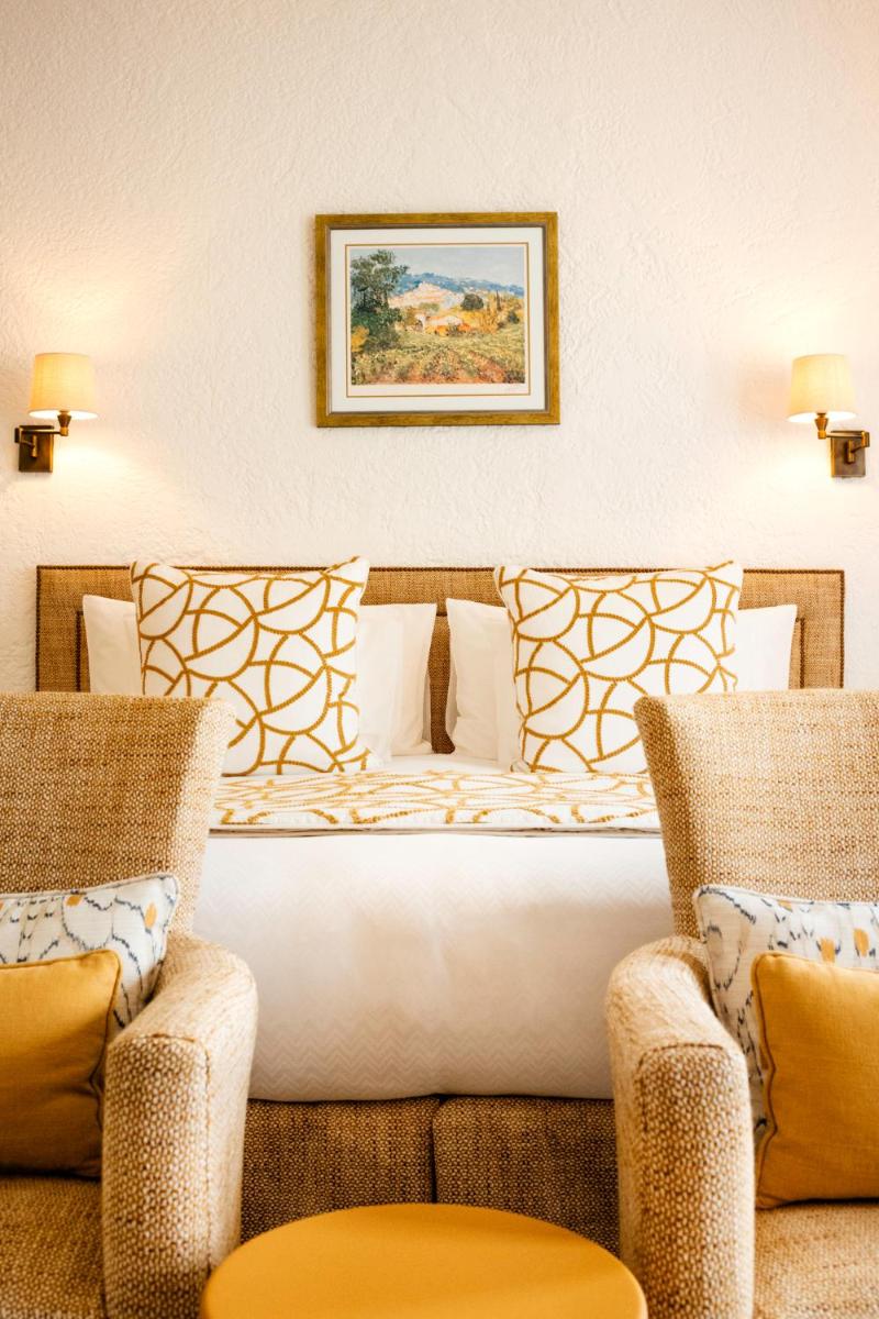 Coin salon dans l'établissement Hotel Byblos Saint-Tropez
