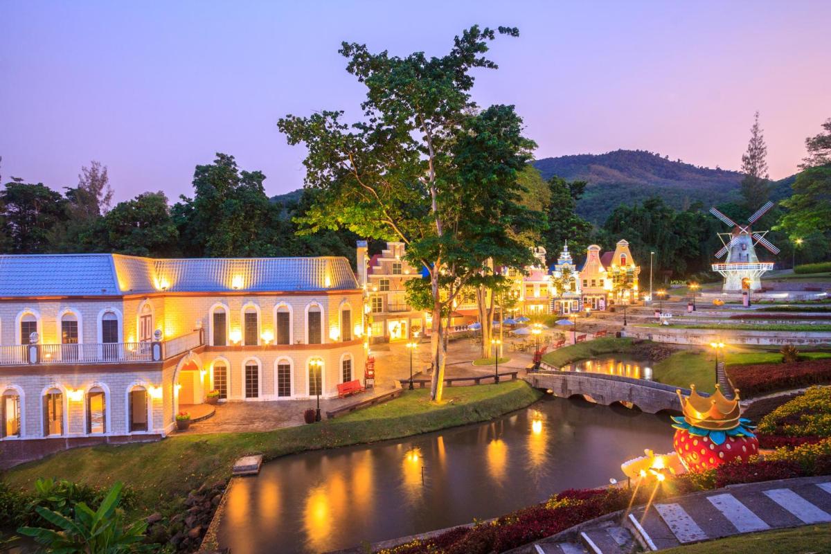 Brookside Valley Resort - Housity