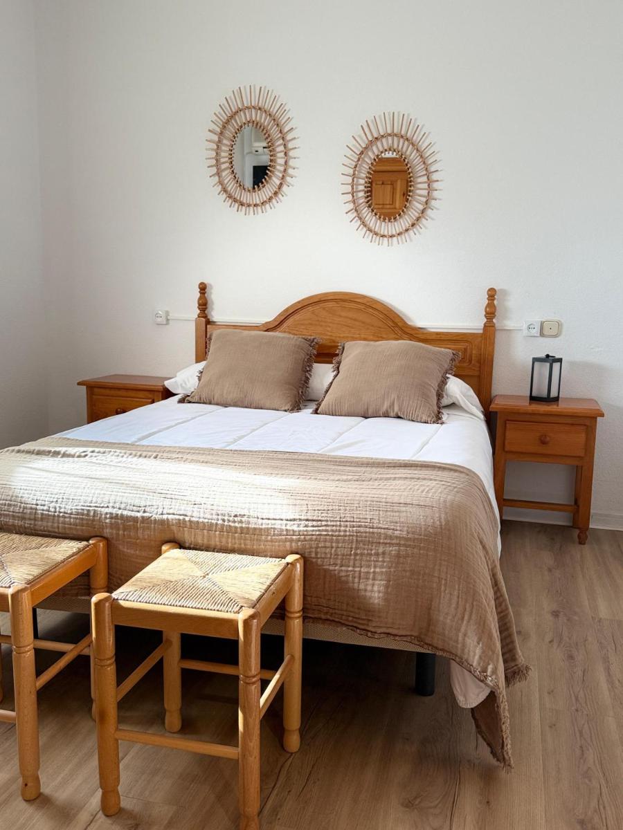 Hostal Taberno - Housity