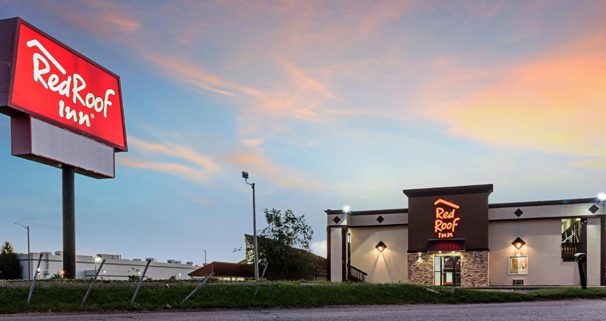 Red Roof Inn Anderson, IN - Housity