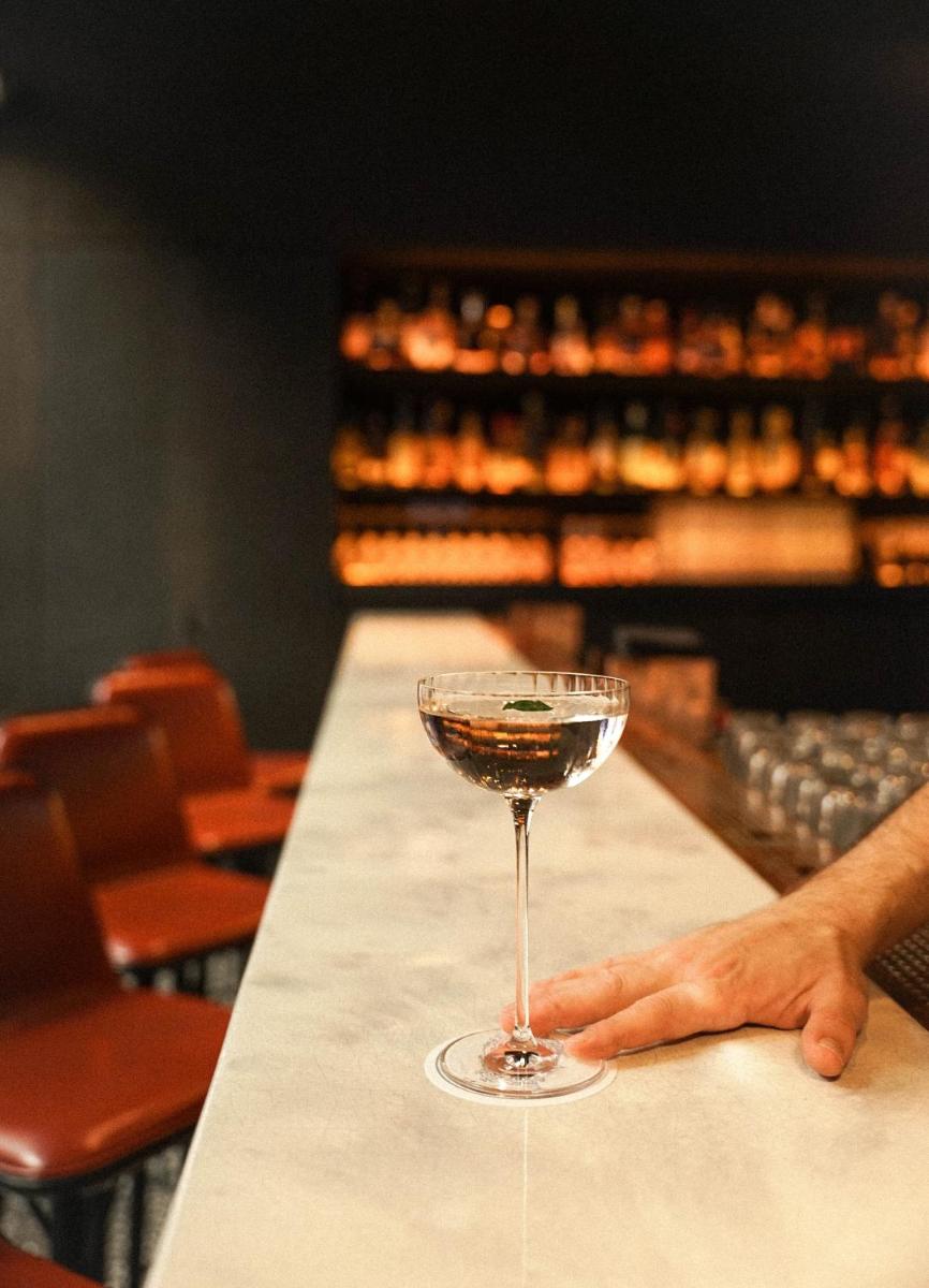 Boissons dans l'établissement Hotel Les Bains Paris